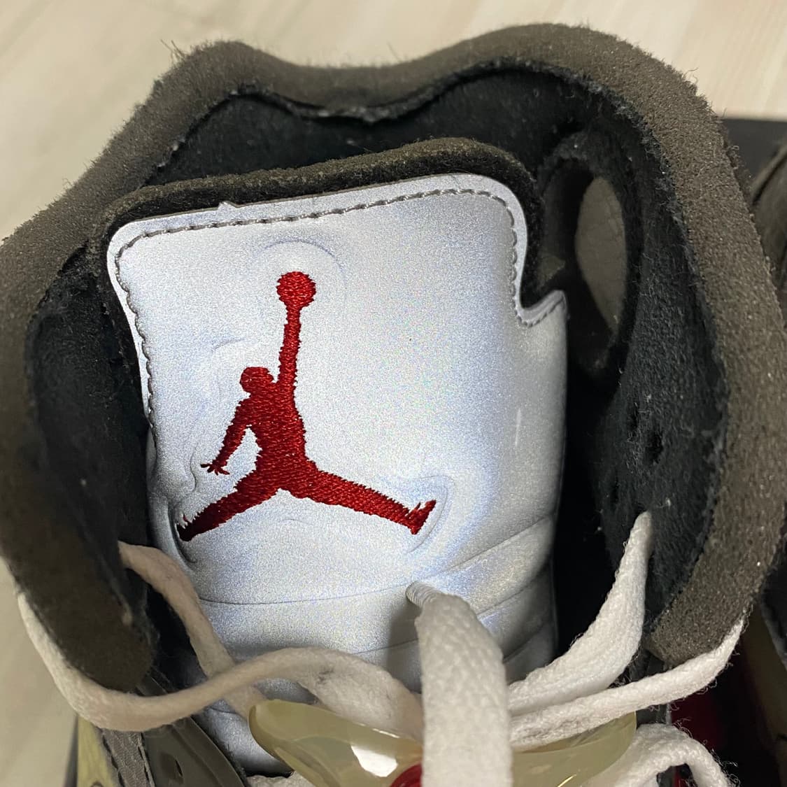 [260] 오프화이트 조던 5 블랙 모슬린 상품이미지6