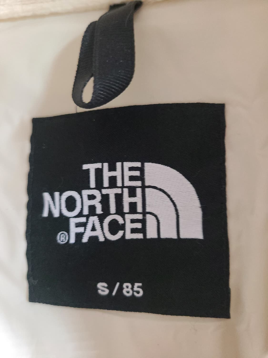 노스페이스 아이보리 숏패딩(55-66) 상품이미지6