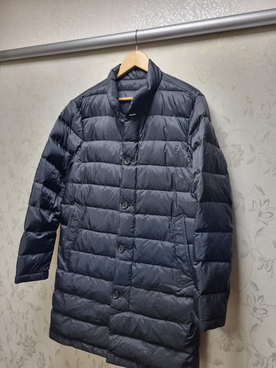 [남100/24년] 헤지스 패딩코트 블랙 상품이미지2