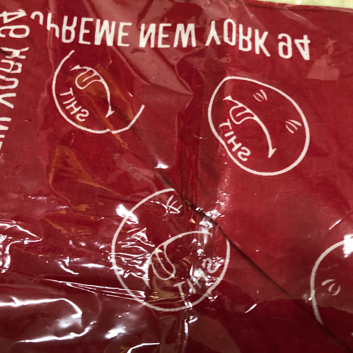 슈프림 싯 반다나 레드 상품이미지3