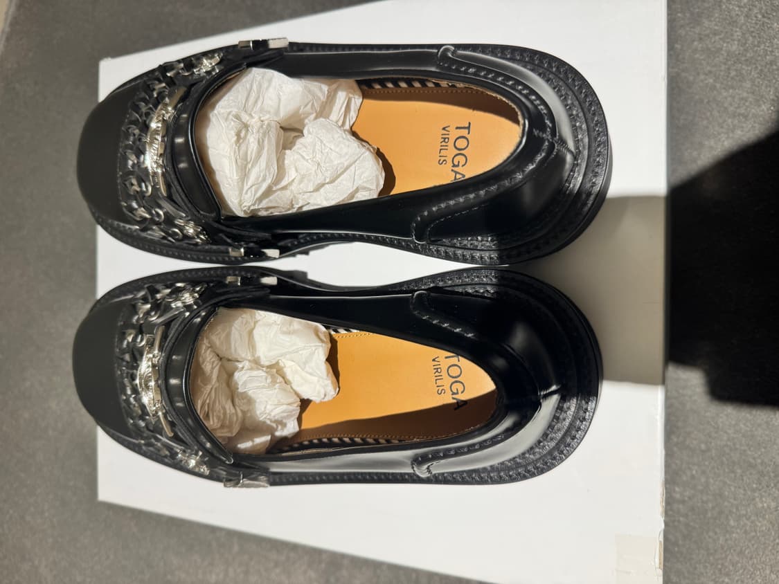 토가 비릴리스 링 메탈 로퍼 상품이미지2