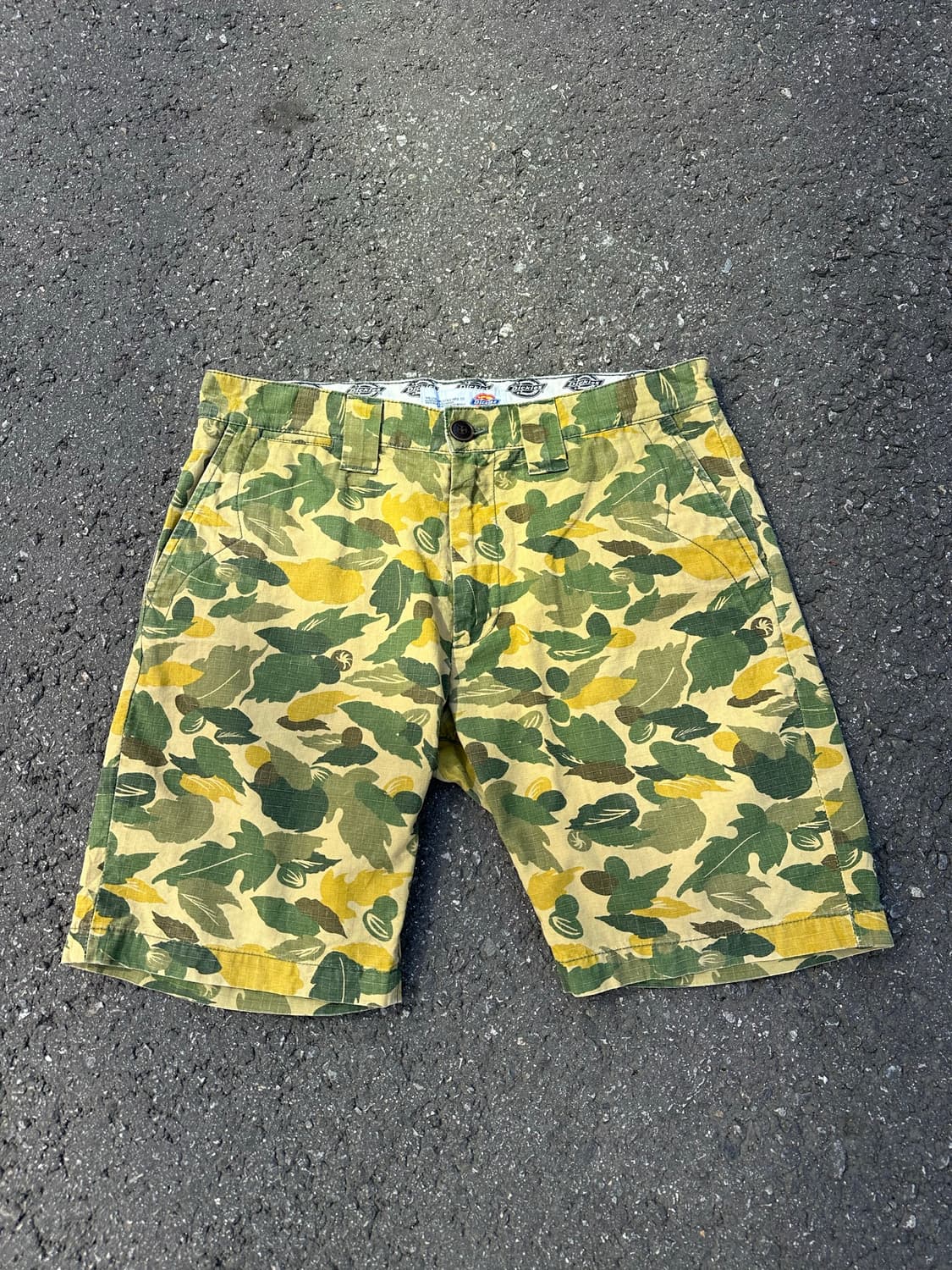 [디키즈] •Dickies Leaf Camofla Short Pants 상품이미지3