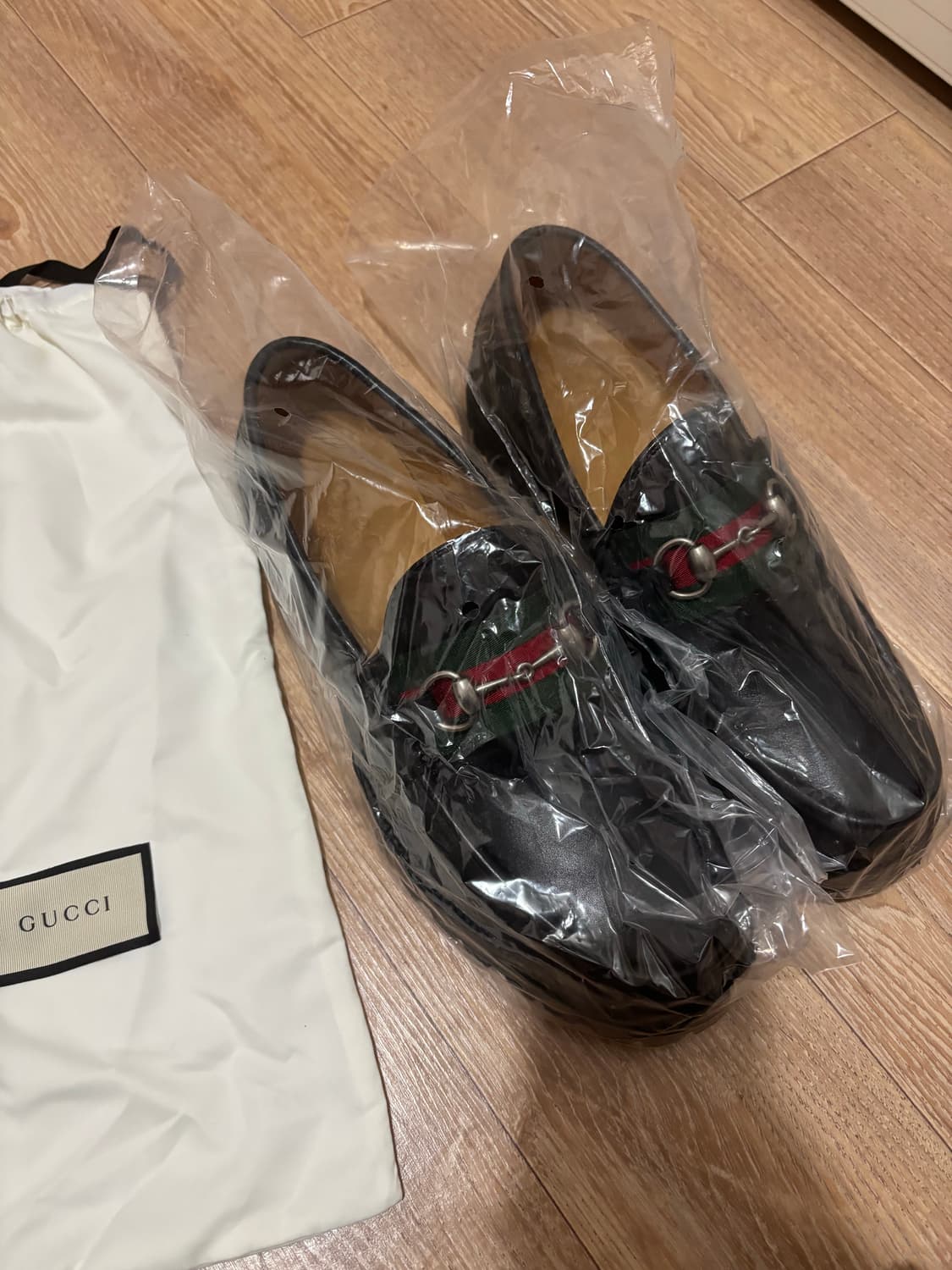 구찌 홀스빗 로퍼 280 9사이즈  상품이미지5