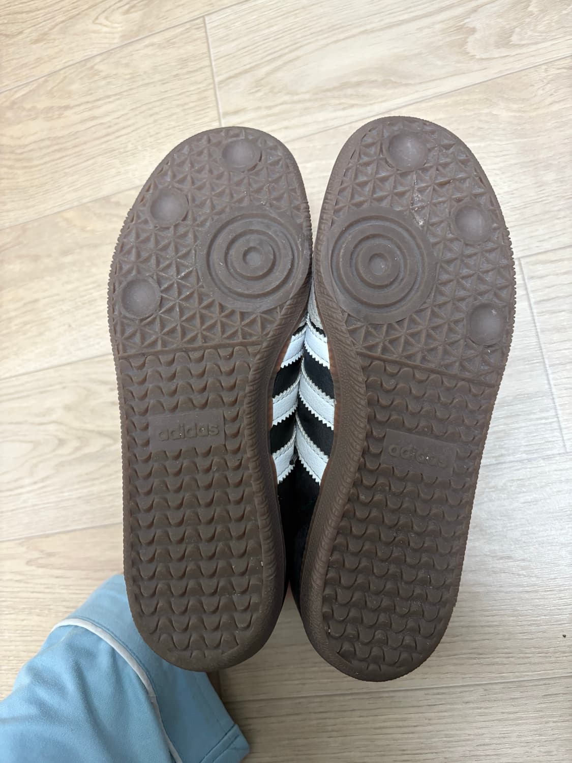 Adidas Samba Vegan Black White 아디다스 삼바 상품이미지3