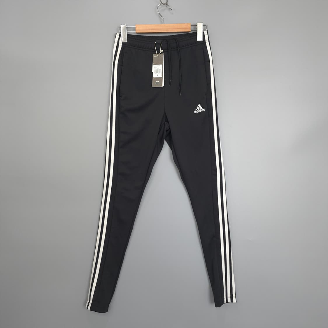 새제품 여성용 아디다스 adidas 슬림핏 조거팬츠 블랙 S 상품이미지1