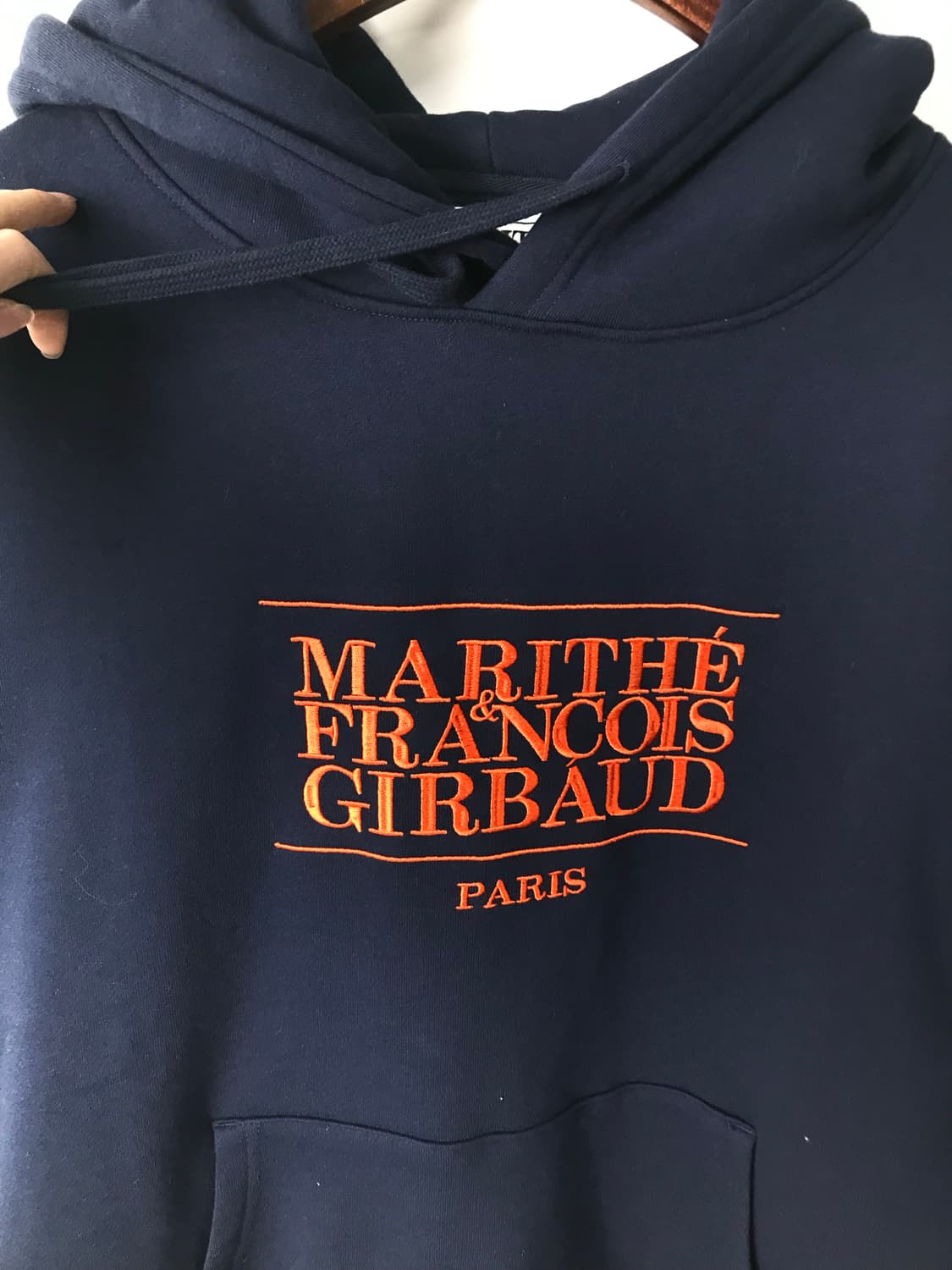 마리떼프랑소와저버 자수로고 네이비 후드티  상품이미지4
