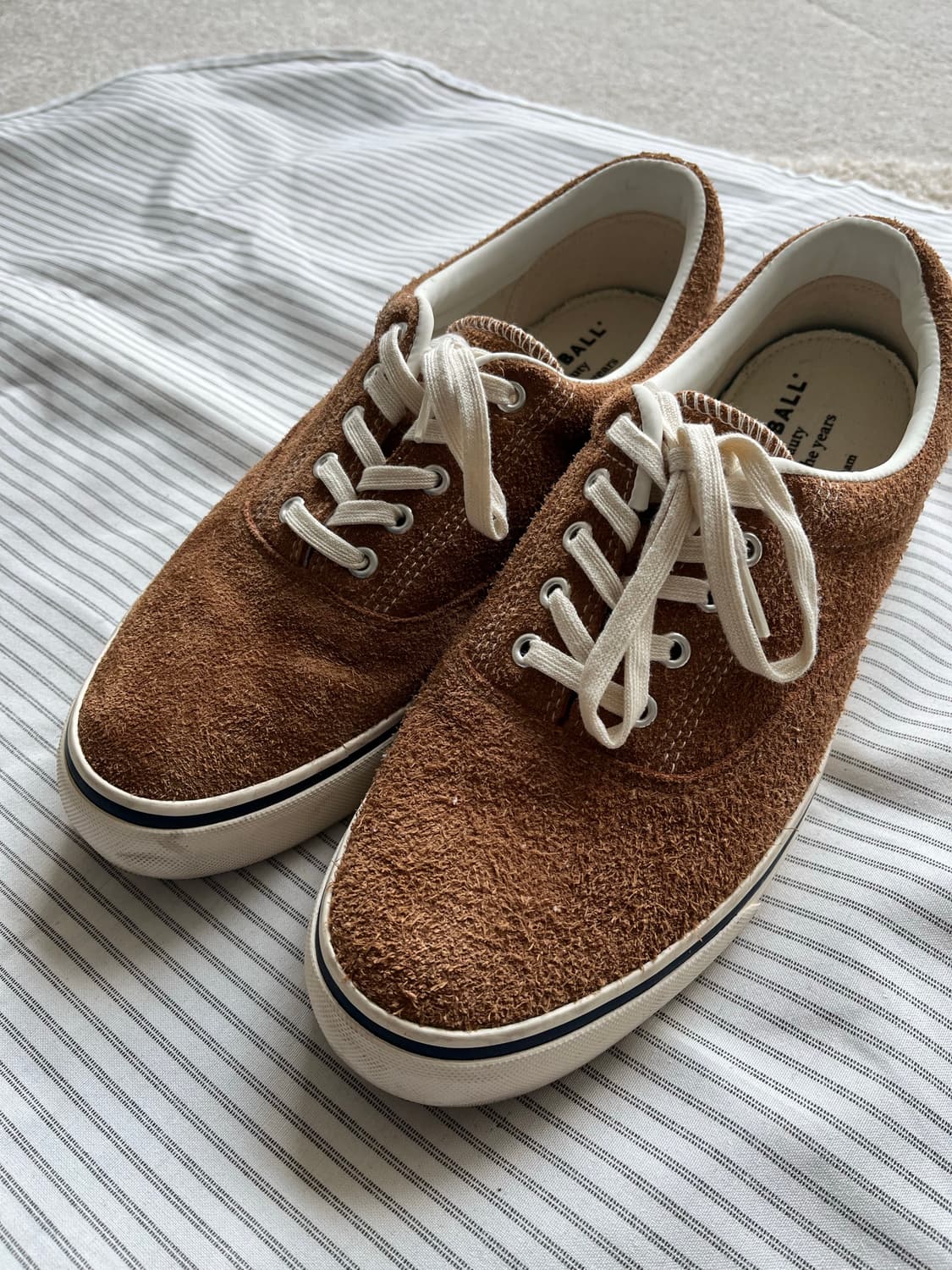 캐치볼 러프 스웨이드 덱 슈즈 (270-275) 상품이미지4