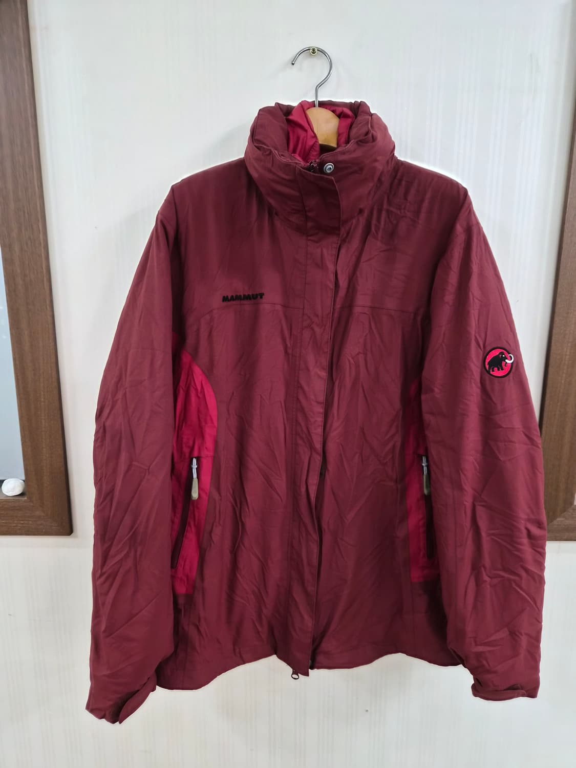 우먼 L) MAMMUT 마무트 바람막이 (내피포함) 팝니다 상품이미지1