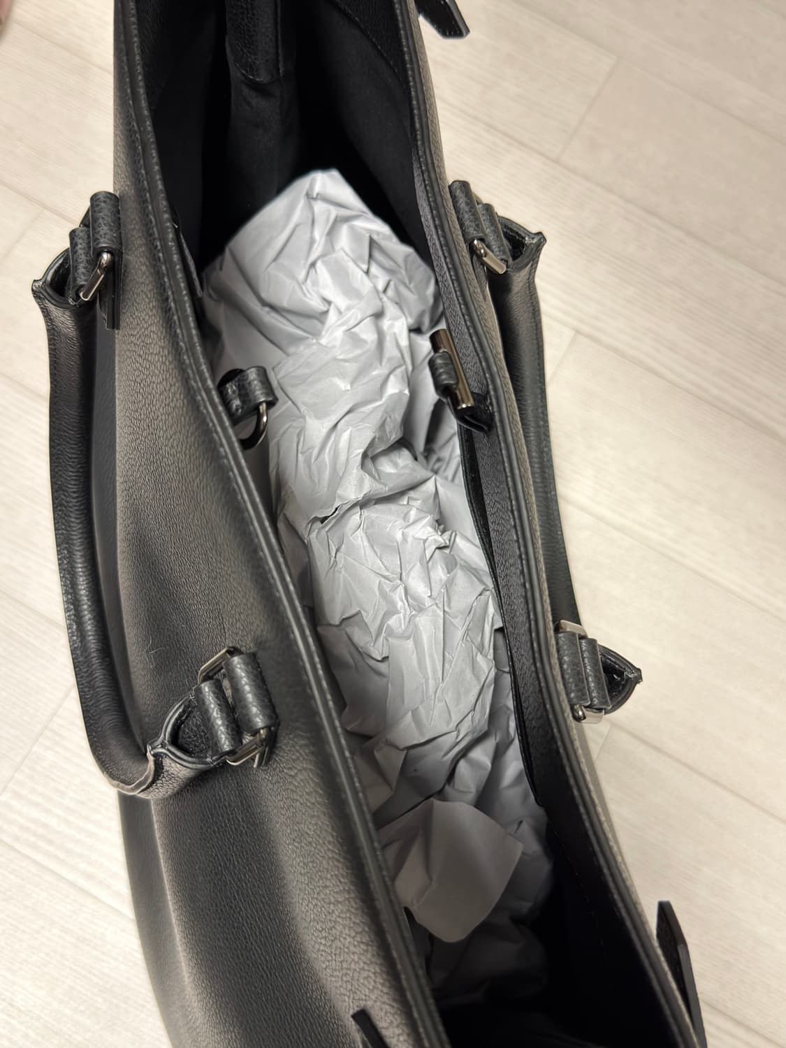 24FW 토니웩 가방 / 풀그레인 레더 토트백 / 마고백 / 새상품급 상품이미지9