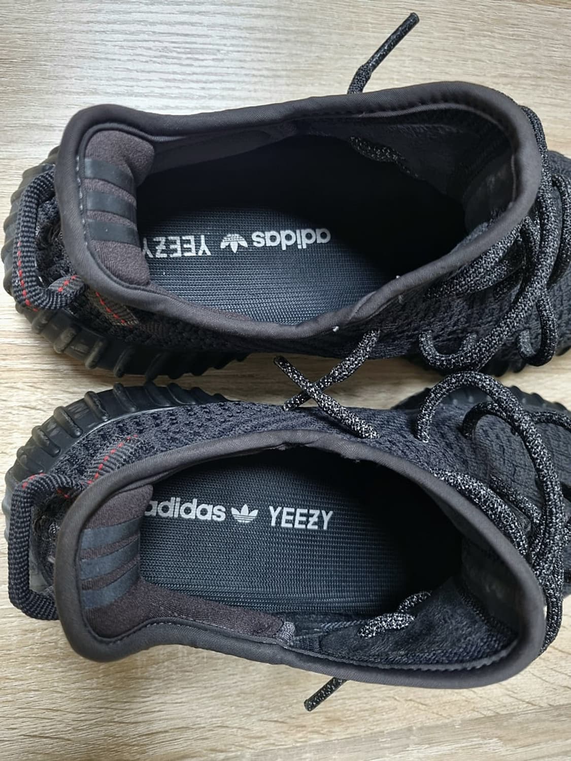 [255]아디다스 이지부스트 350 v2 트리플 블랙 상품이미지6