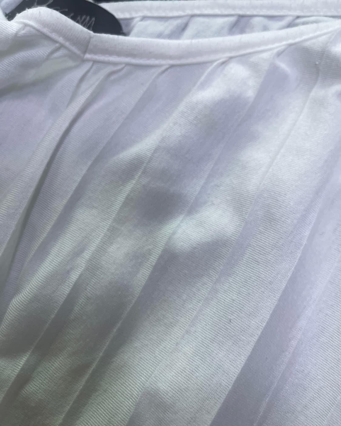 white cubic t-shirt 상품이미지5