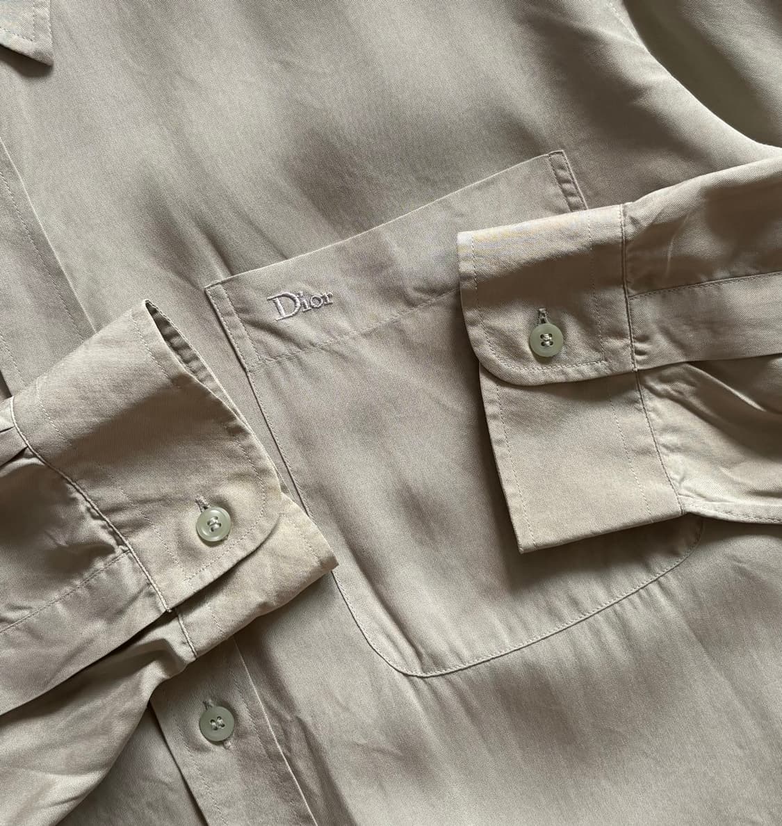 크리스챤 디올 베이지 실크 셔츠 상품이미지3