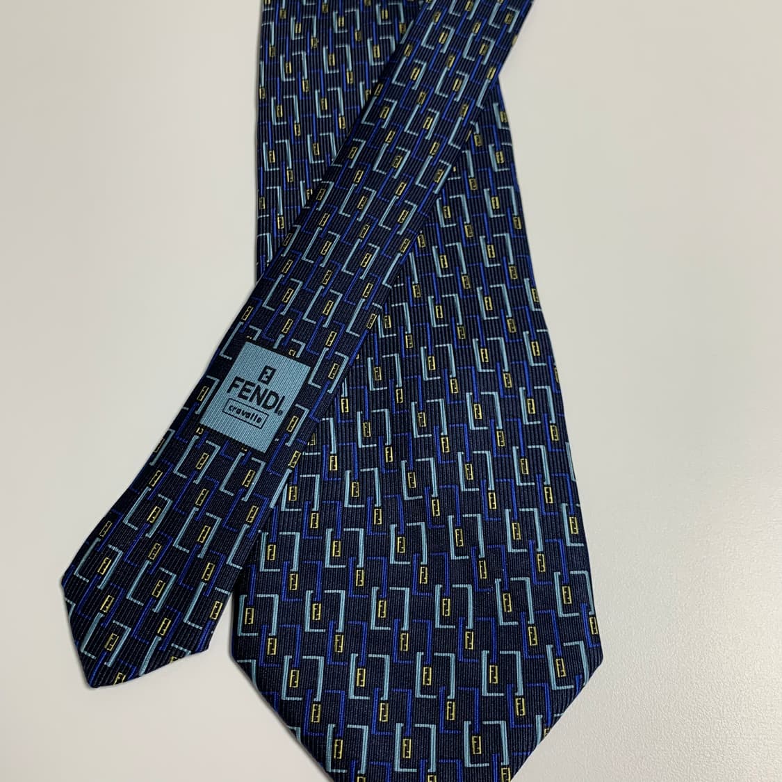 펜디(FENDI) FF모노그램 명품넥타이 이태리 100실크 A+등급 상품이미지4