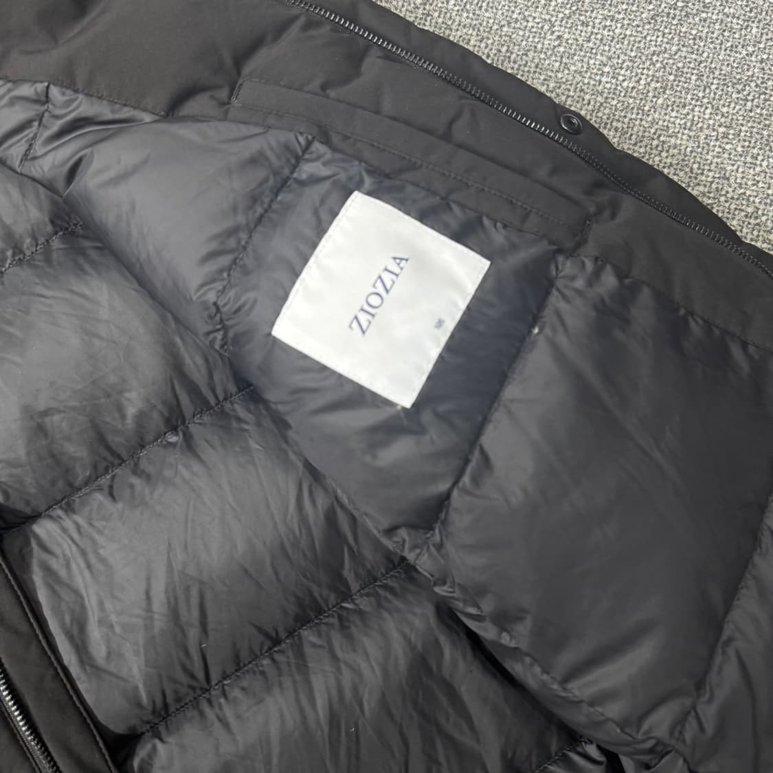 지오지아 블랙 구스 다운 코트 상품이미지5