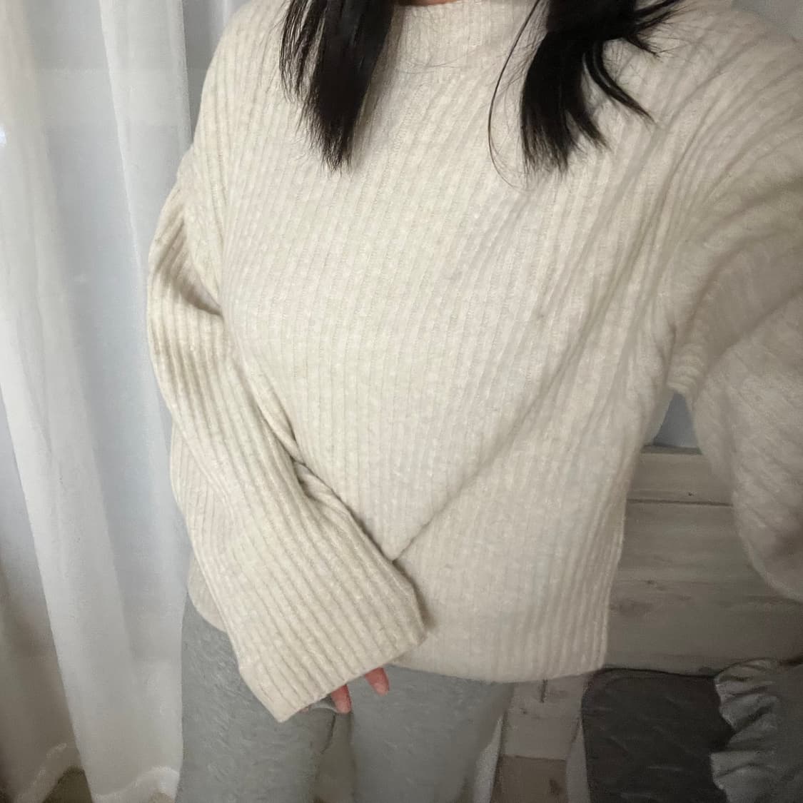 유니클로 아이보리 니트 상품이미지3