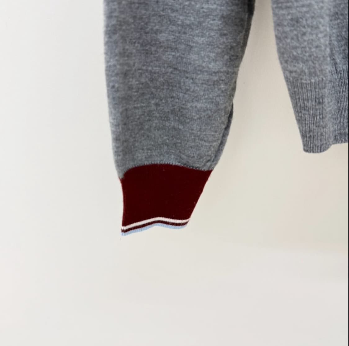 꼼데가르송 셔츠라인 x 프레드페리 v넥 니트 상품이미지4