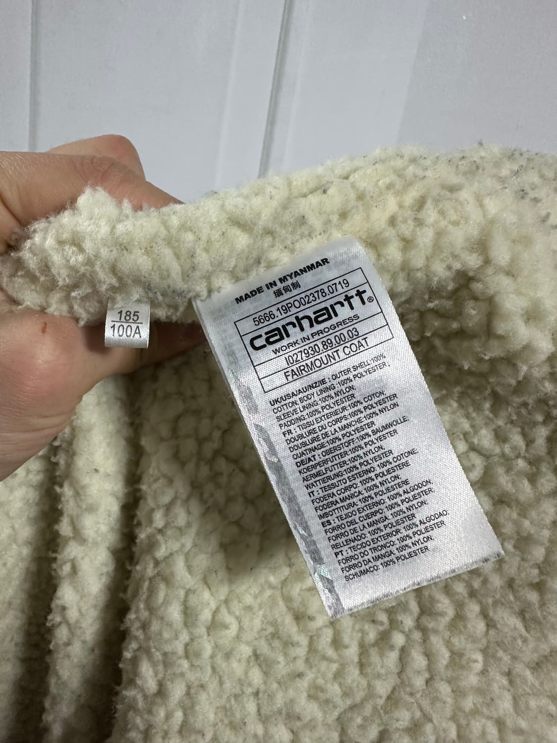 칼하트 WIP 페어마운트 코트 상품이미지5