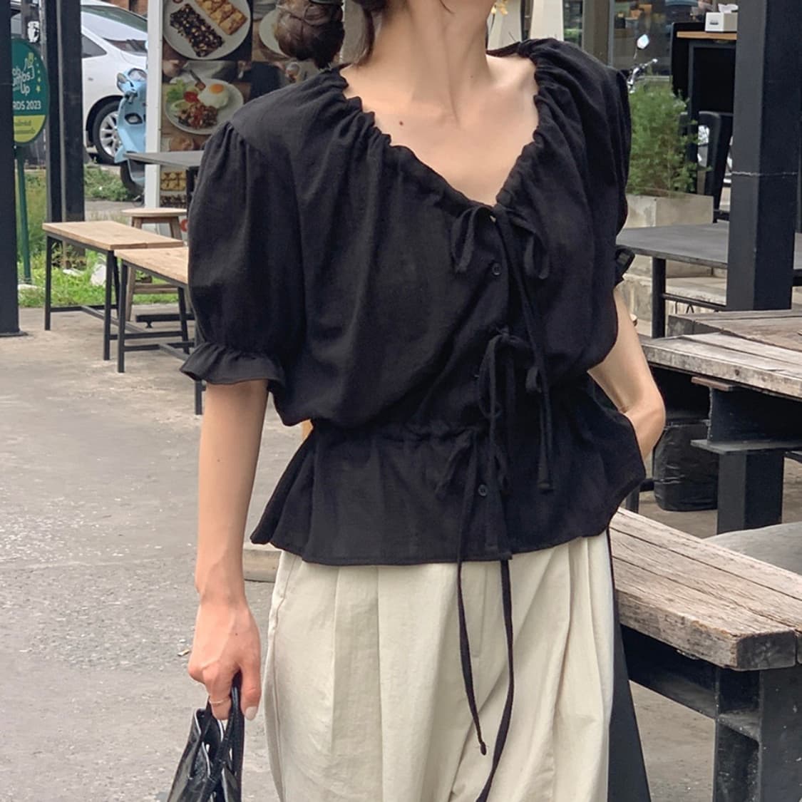 메리어라운드 셔링 블라우스 블랙 상품이미지2