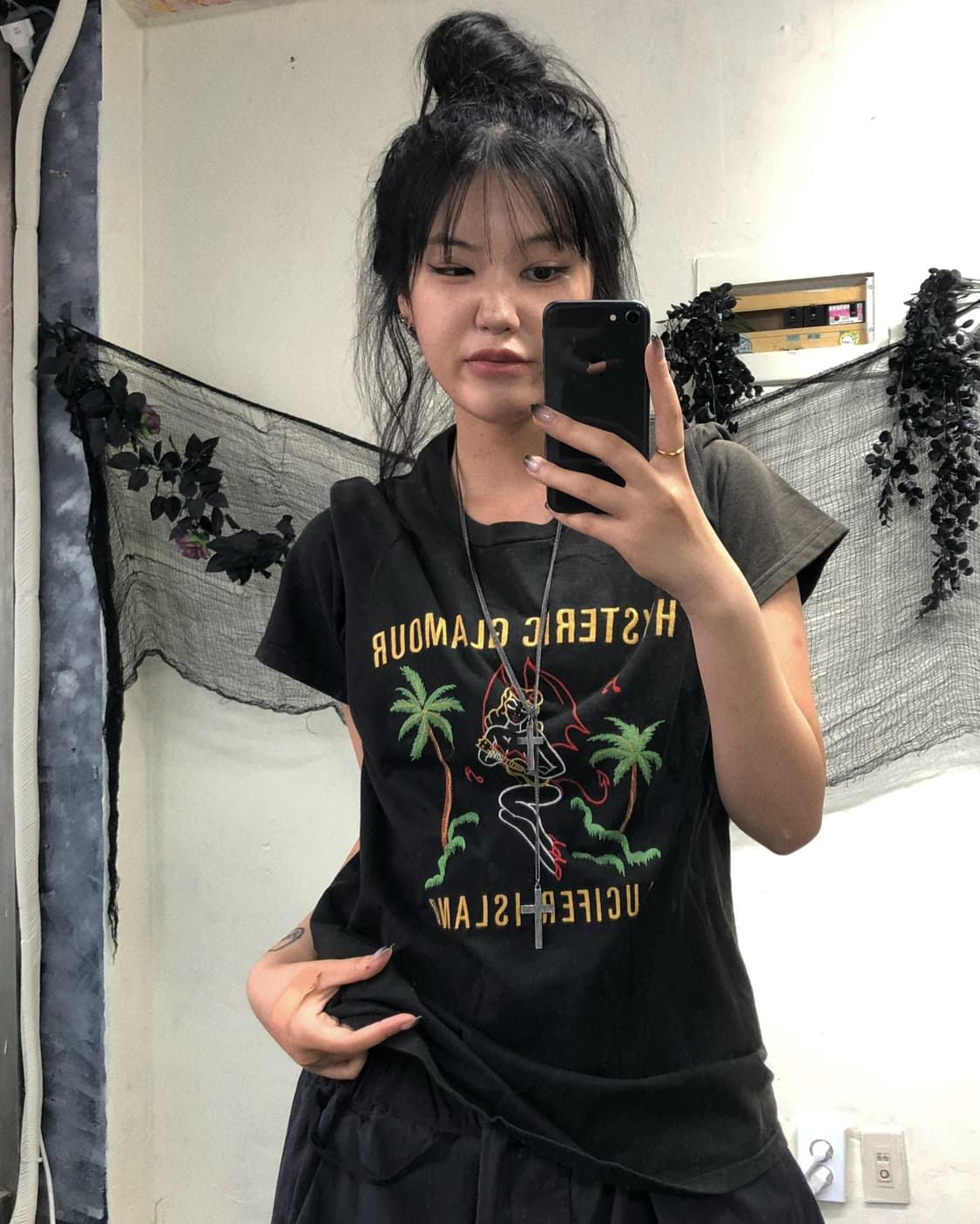 히스테릭 글래머 루시퍼 아일랜드 티셔츠 상품이미지1