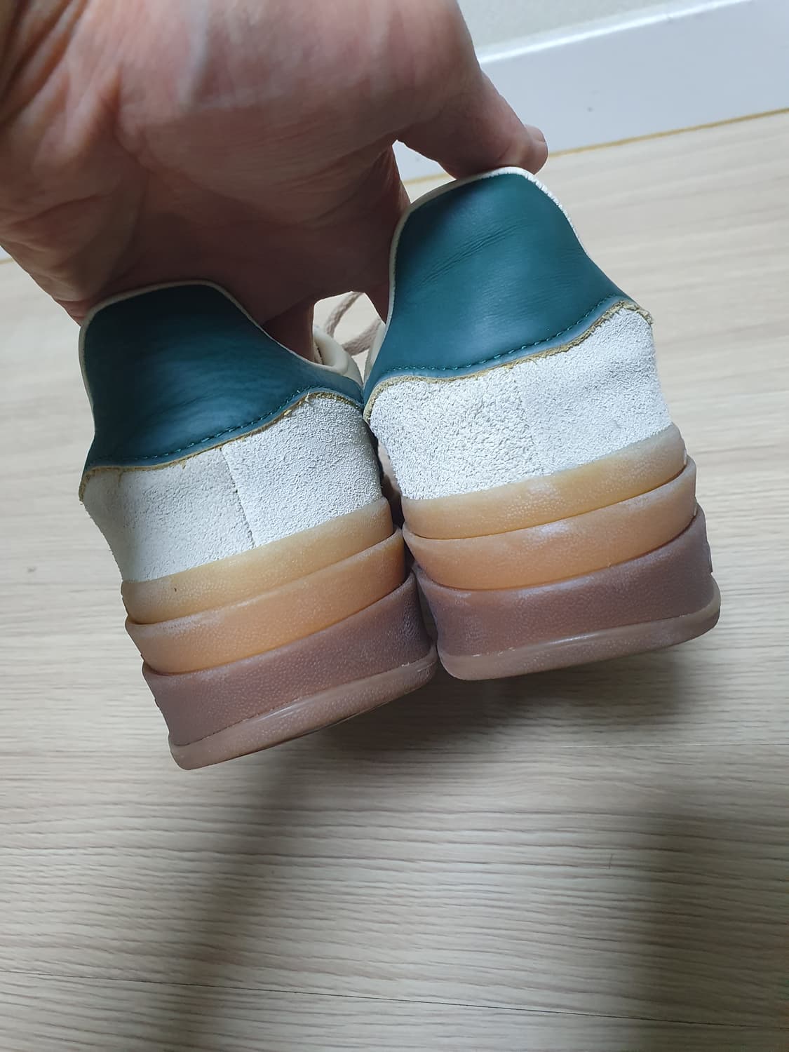 아디다스 가젤 볼드 스니커즈 245 상품이미지6