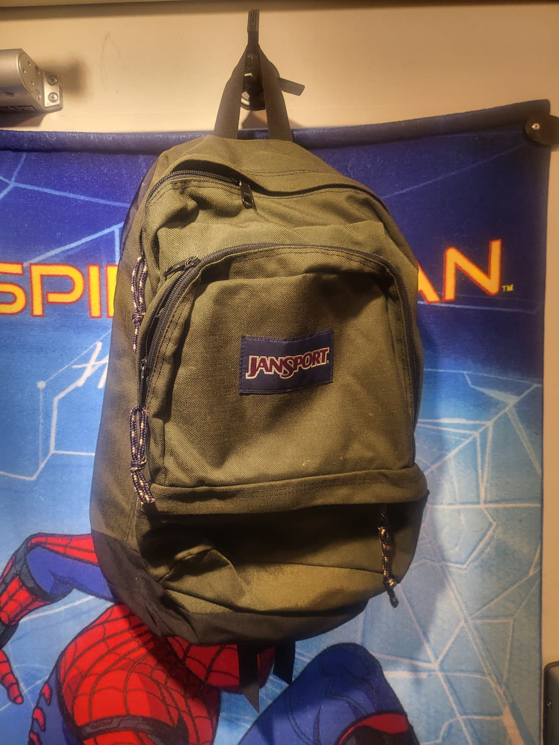 잔스포츠 올리브 백팩 가방 상품이미지1