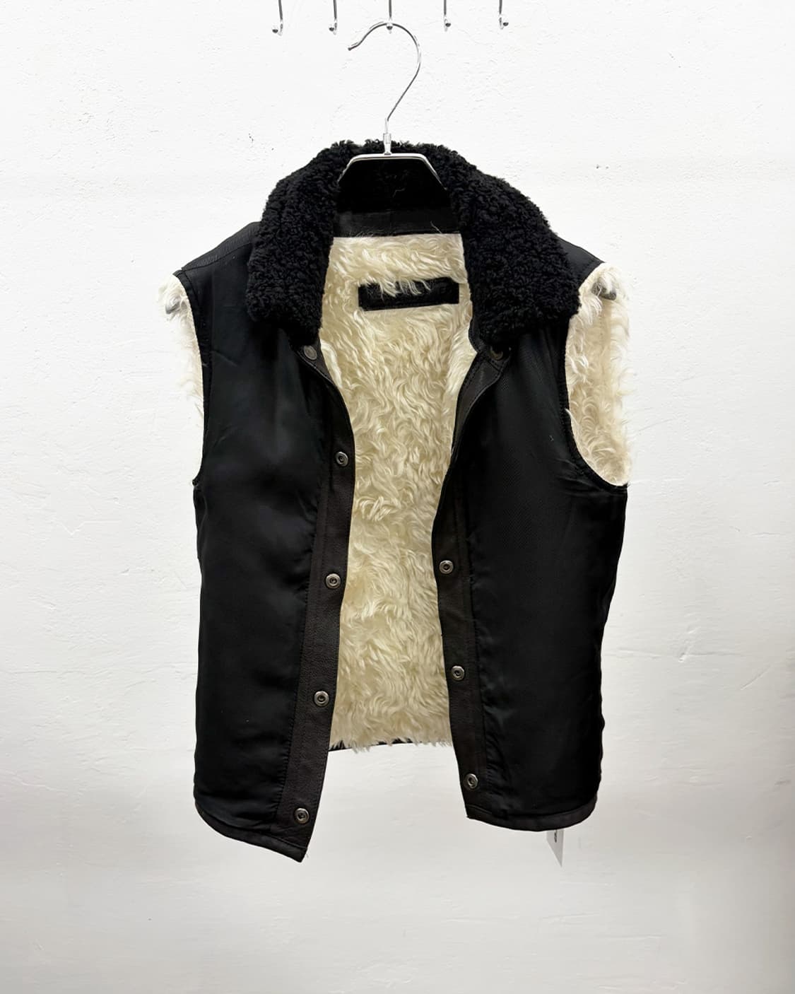 닐바렛 리버시블 퍼 베스트 상품이미지2