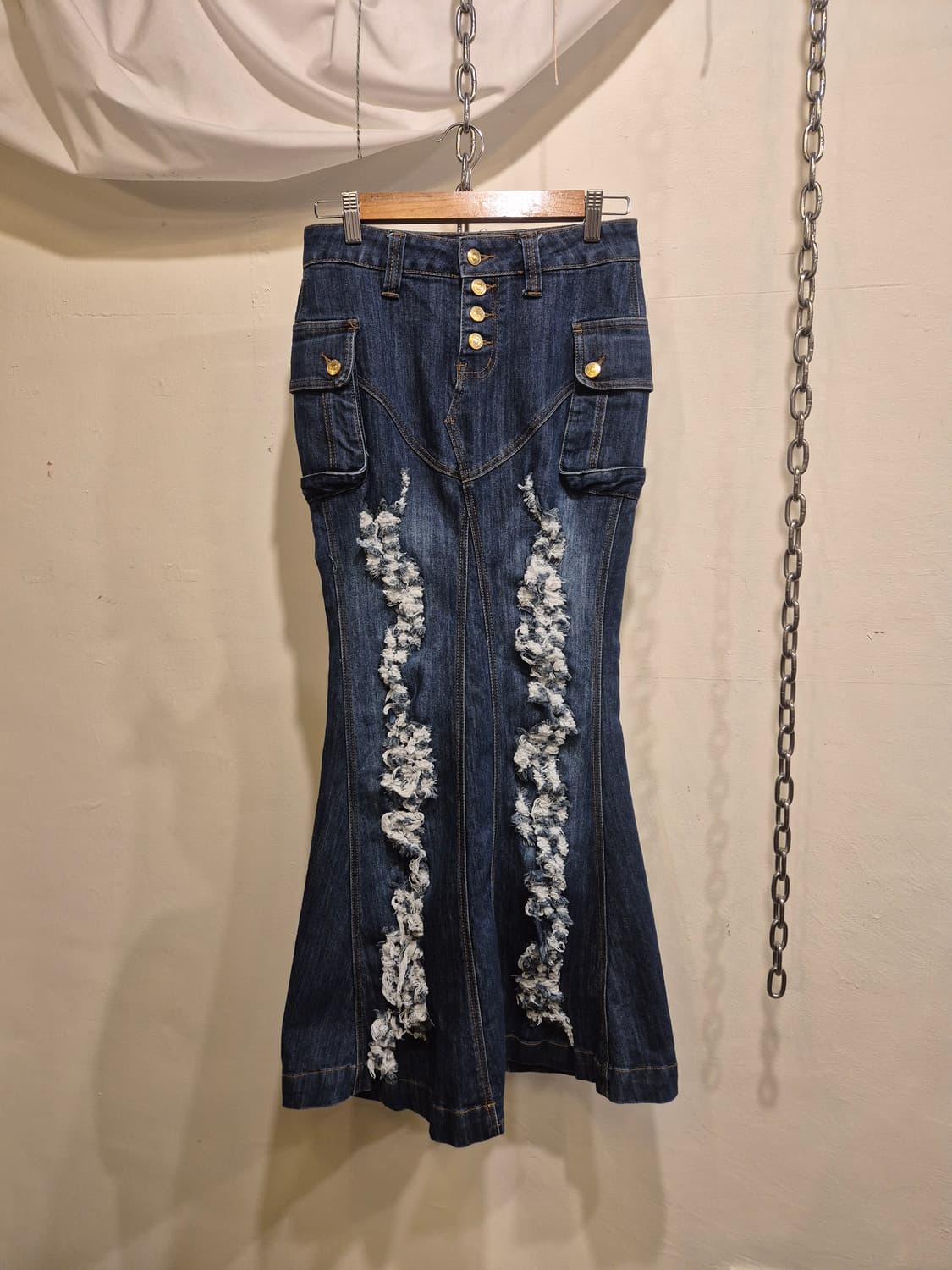 골드 버튼 디스트로이드 머메이드핏 데님 스커트 y2k 갸루 상품이미지1