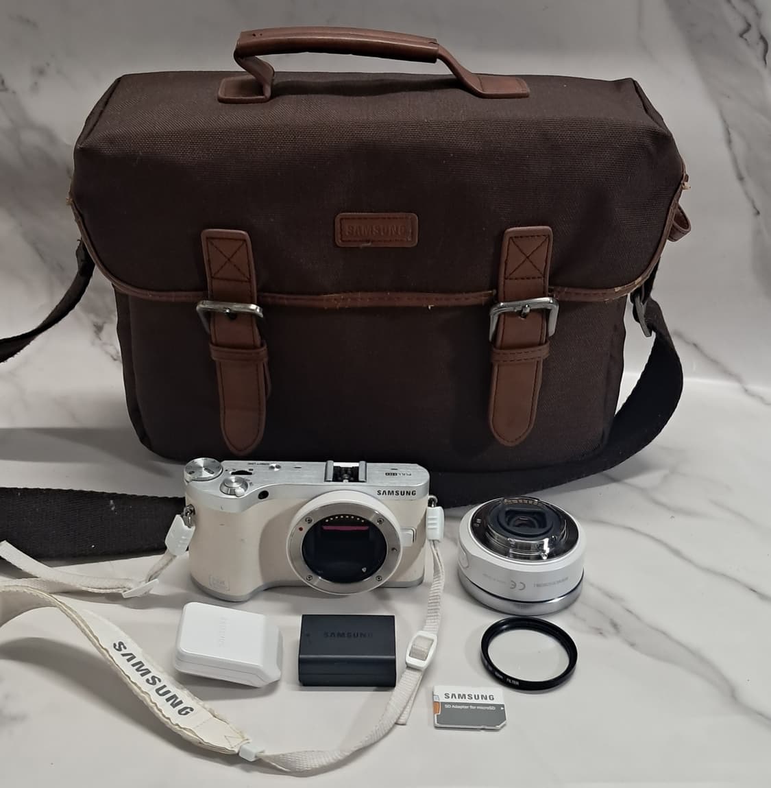 셀카가능) 삼성 미러리스 NX300M 화이트! 디지털 카메라 상품이미지8