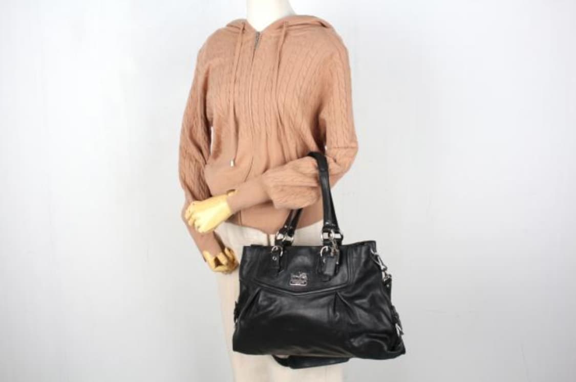 코치 숄더백 상품이미지10