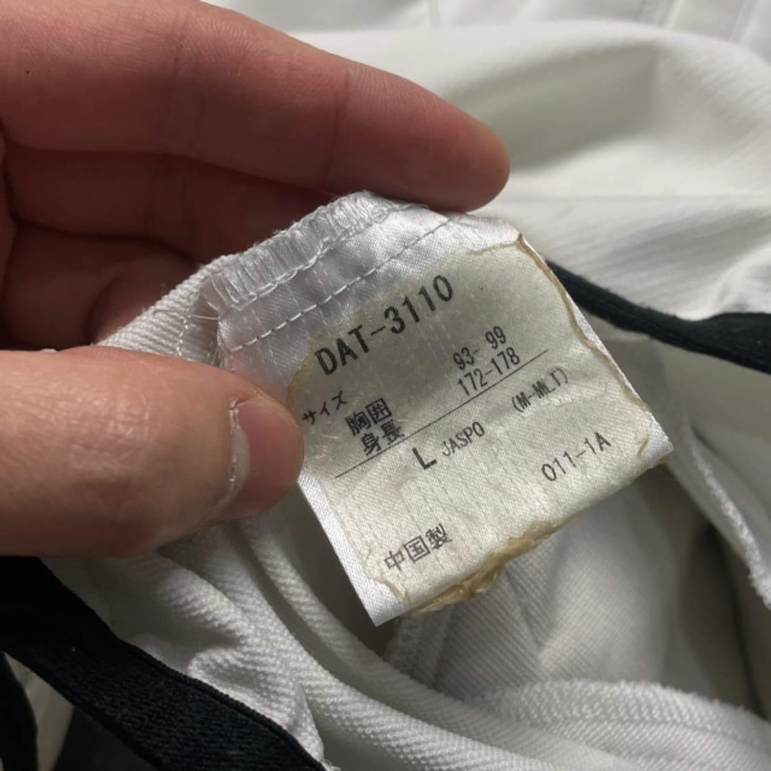 100 데상트 자켓  상품이미지4