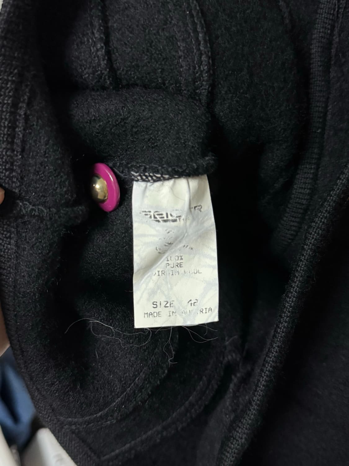 GEIGER 크롭 울 니트 가디건 남여공용 상품이미지7