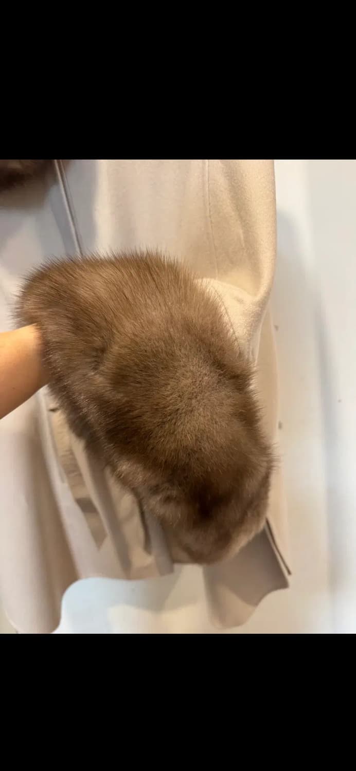 LoLo piana 로로피아나 캐시미어 케이프 상품이미지9