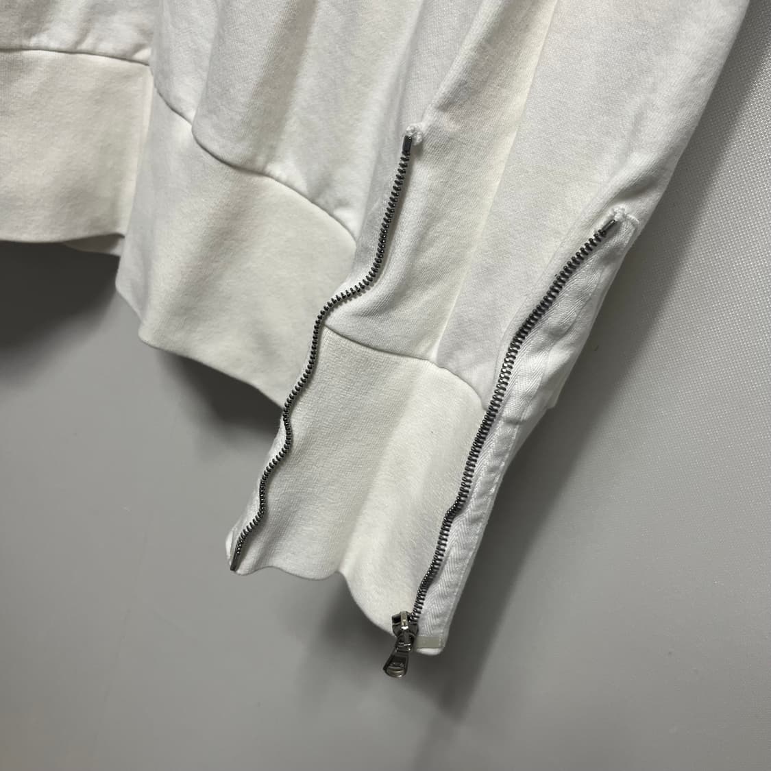 우영미 지퍼 후드티셔츠 50 상품이미지4