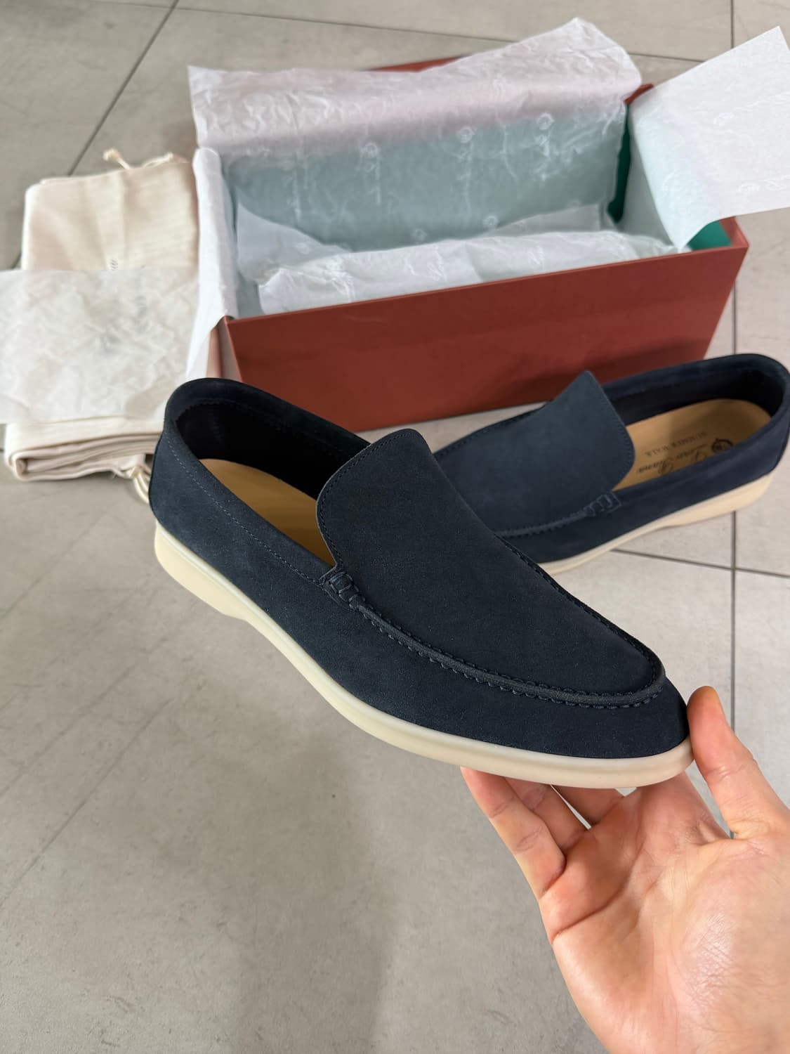 (42.5)로로피아나 썸머워크 상품이미지1