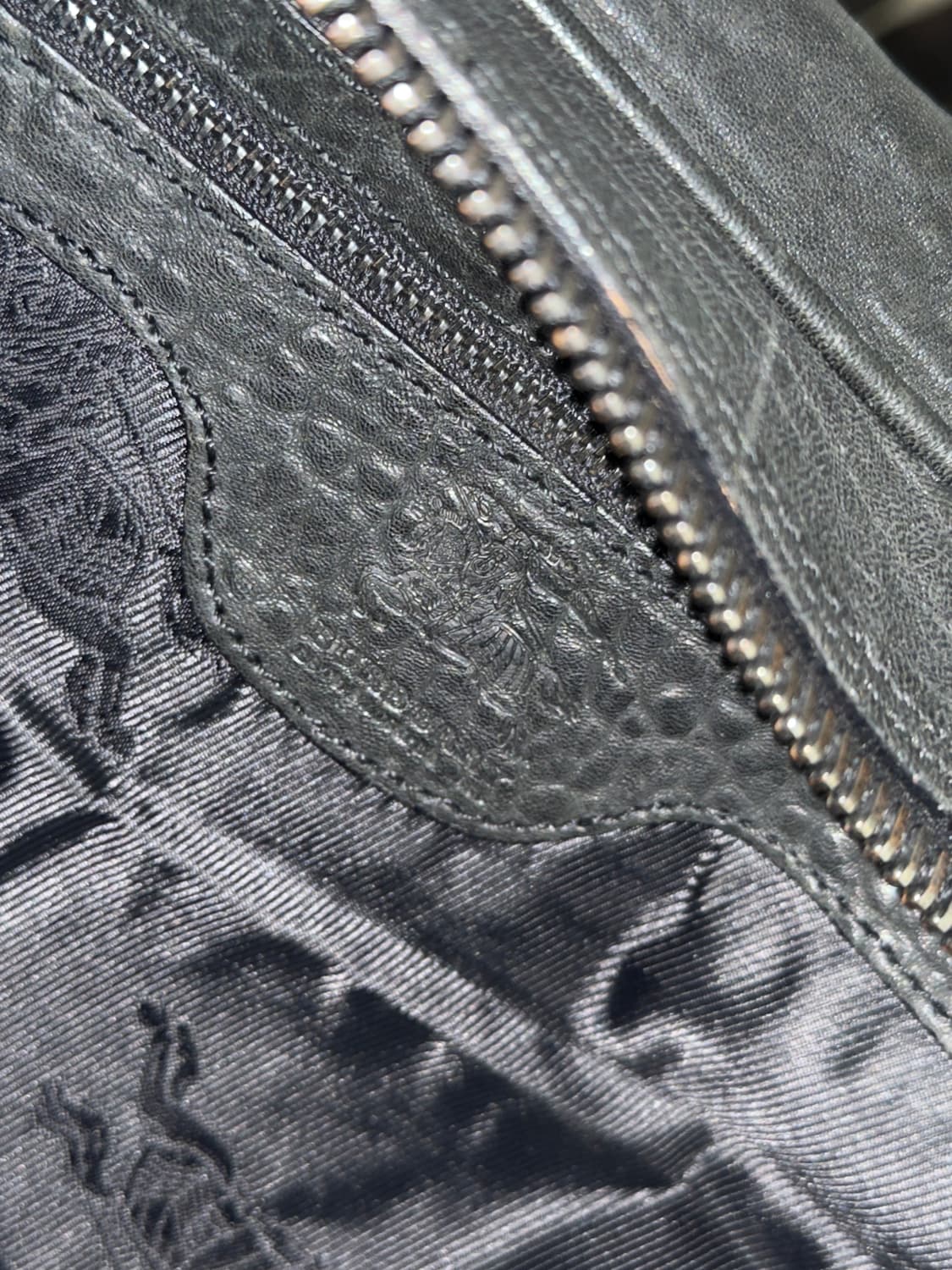 버버리 프로섬 포켓 나이트백 라지 상품이미지6