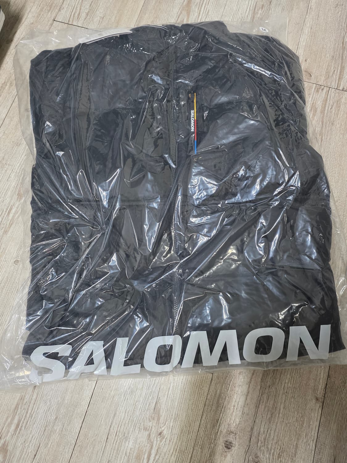 살로몬 컨투어 다운 자켓 블랙 상품이미지3