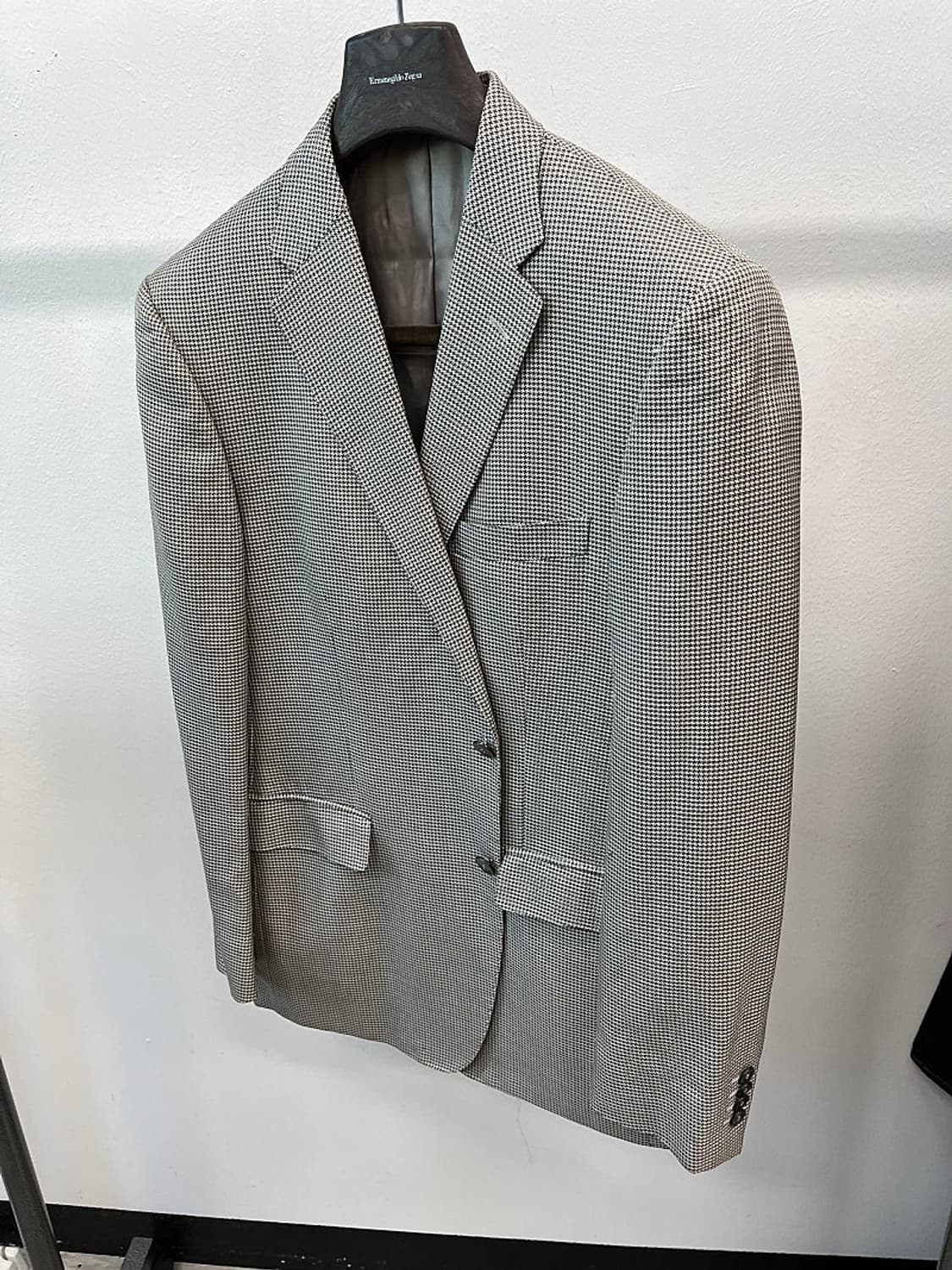 105) 베르사체 컬렉션 잔체크 블레이져  상품이미지1