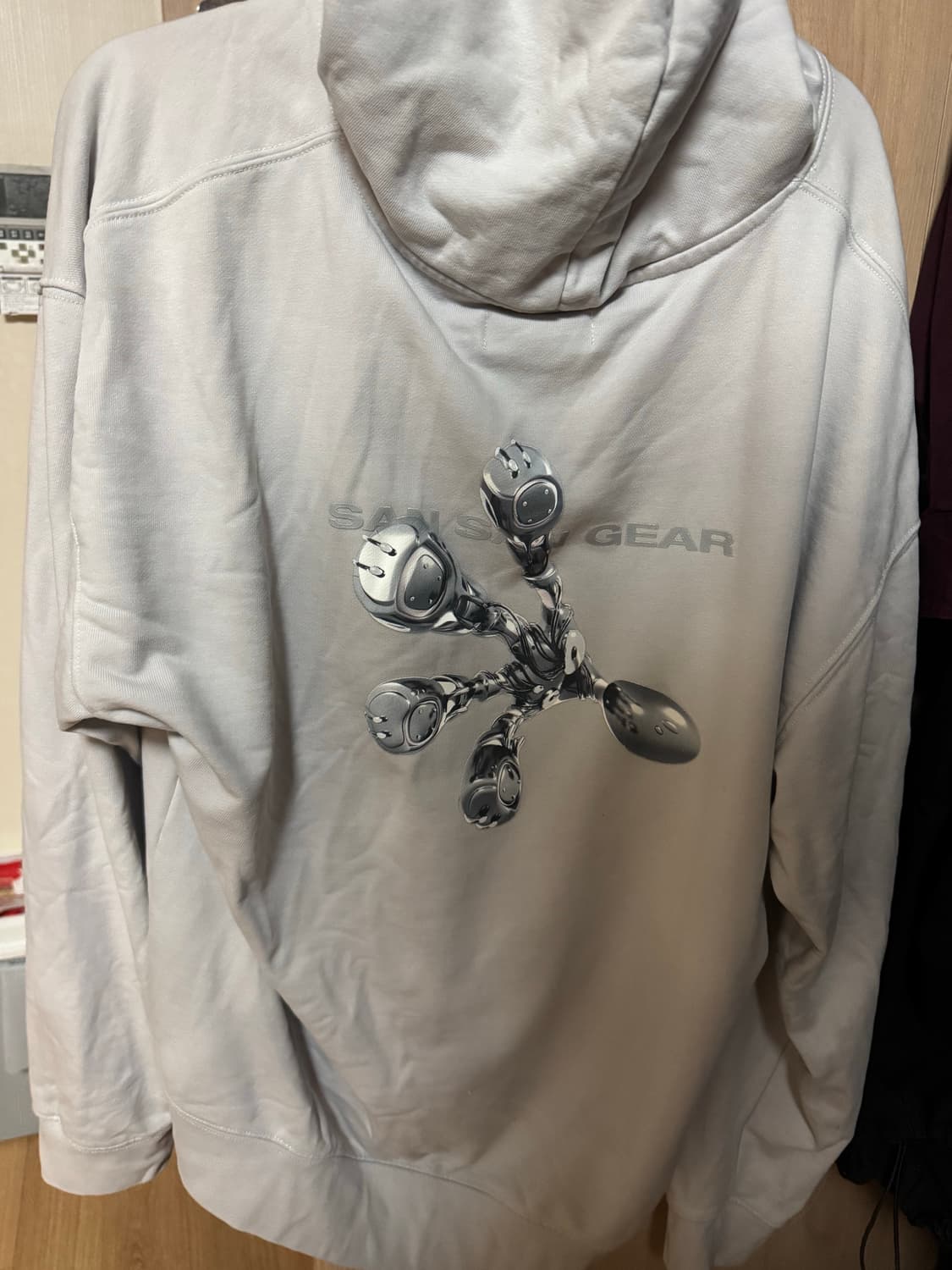 산산기어 x 실리카겔 머큐리얼 후드티 상품이미지2