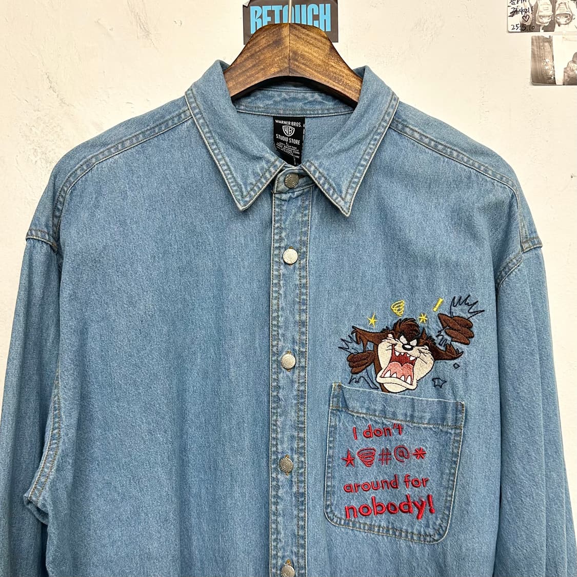 90‘s 워너브로스 태즈 자수 셔츠 상품이미지2