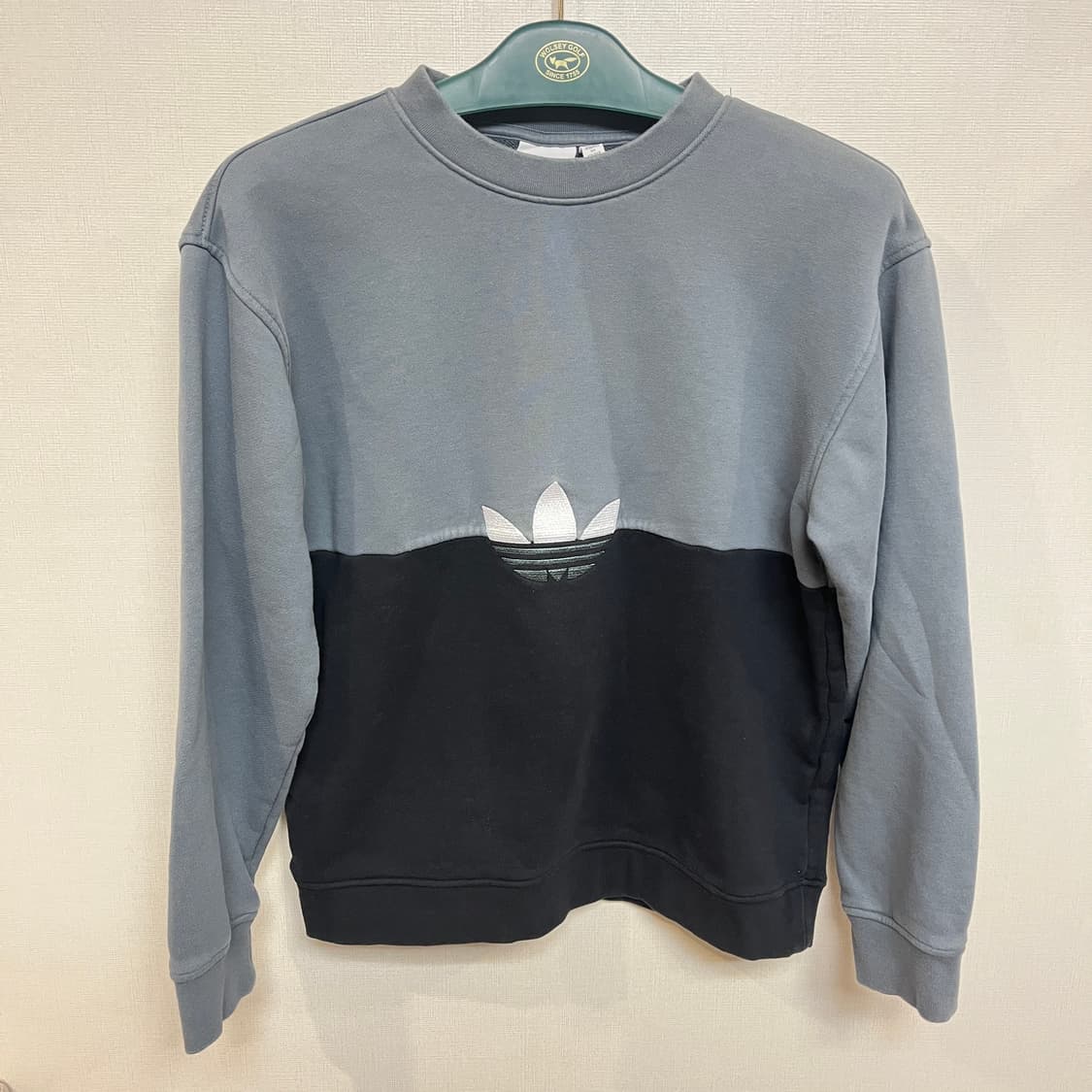 (XS) 아디다스 오리지널 아디컬러 트레포일 맨투맨 상품이미지1