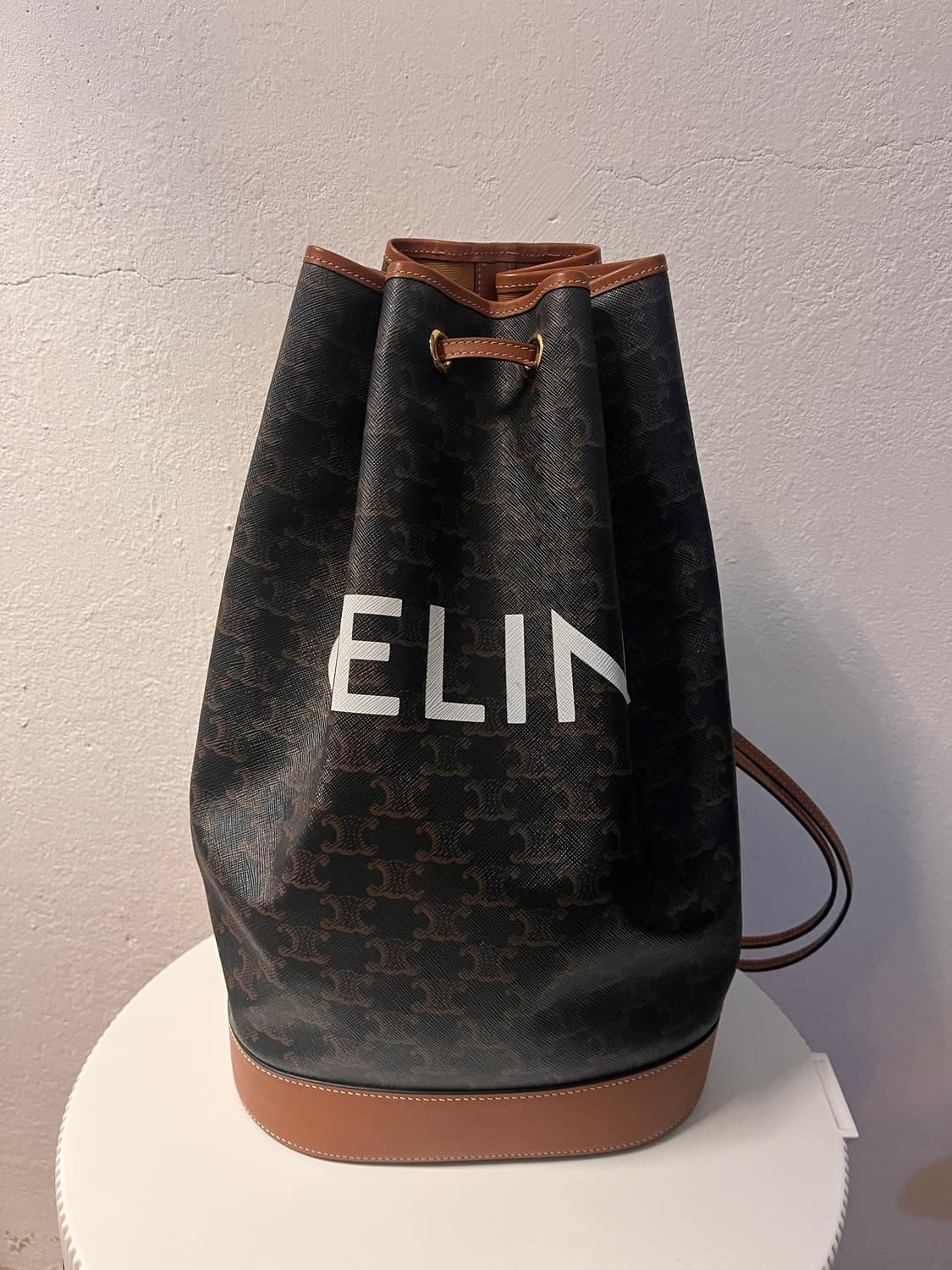 Celine 셀린느 미디엄 트리오페 세일러백 상품이미지1