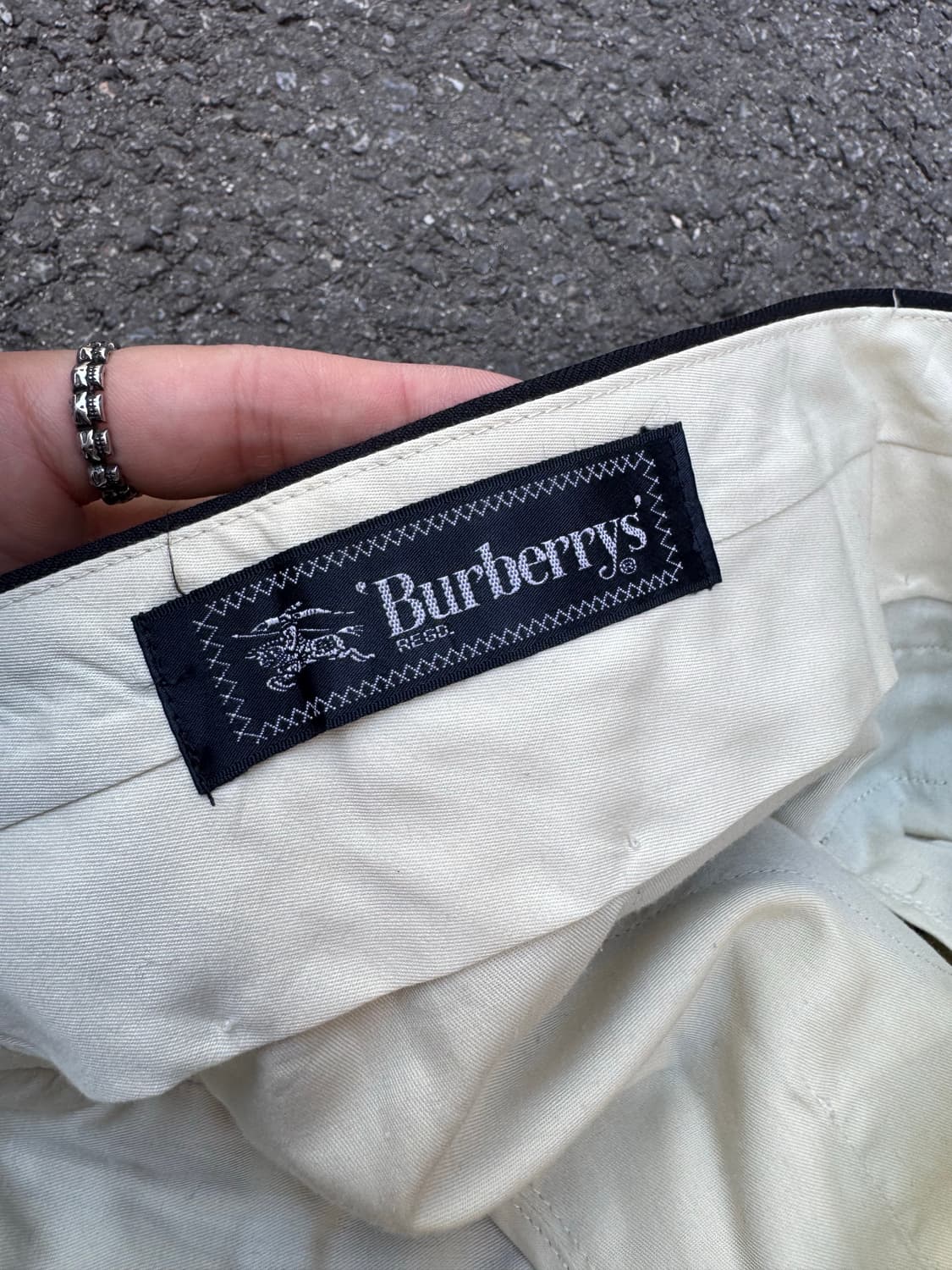 버버리 스트라이프 2B 수트 셋업  상품이미지9