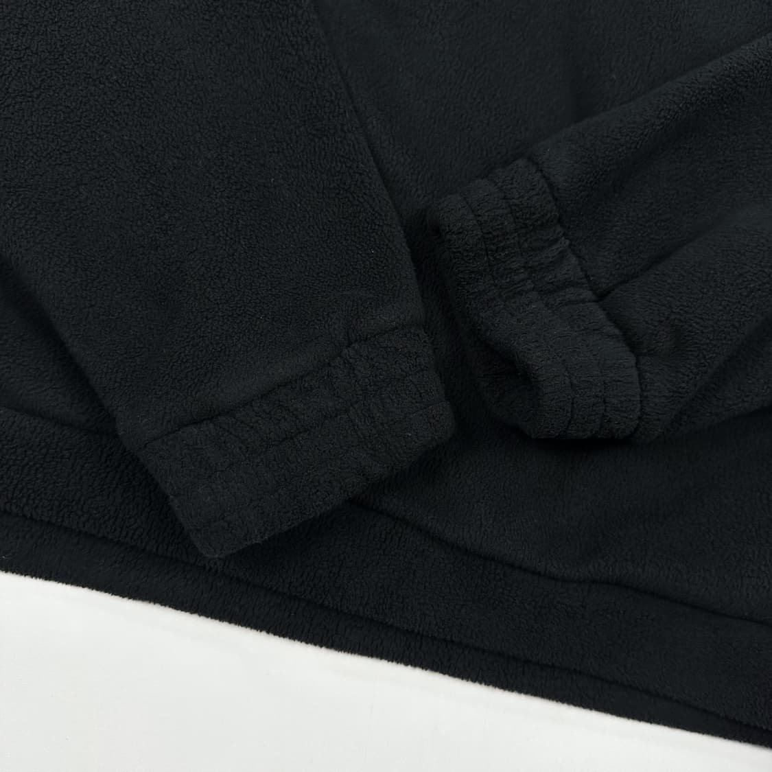 리복 클래식 블랙 패턴 반집업 후리스 (M) 상품이미지4