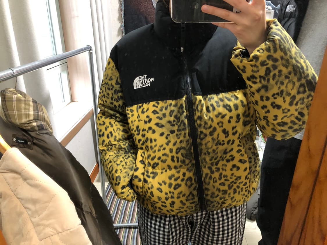 노스페이스 레오파드 눕시 패딩 상품이미지1