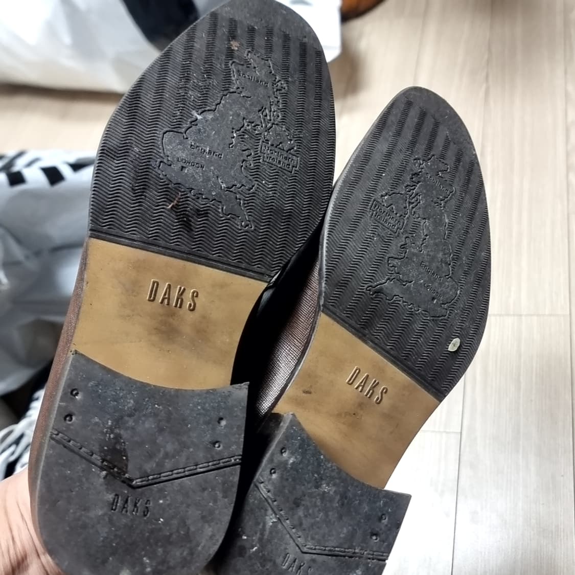 닥스 브라운 여성구두(240) 상품이미지5