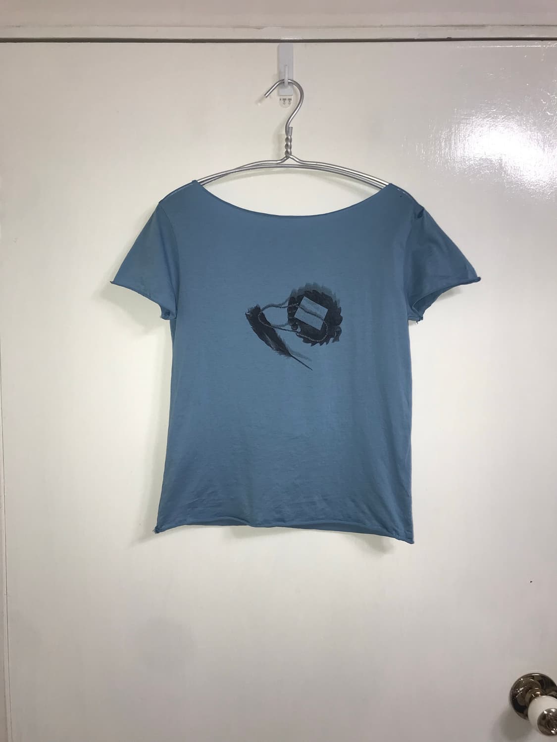 LOA Cut-off Detail Printing T-shirts 상품이미지4