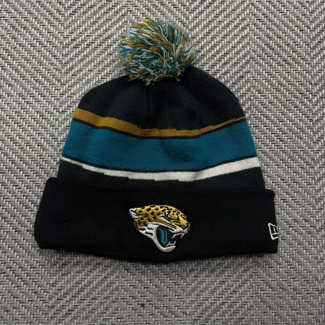 뉴에라 잭슨빌 재규어스 폼 비니 v2466 상품이미지1