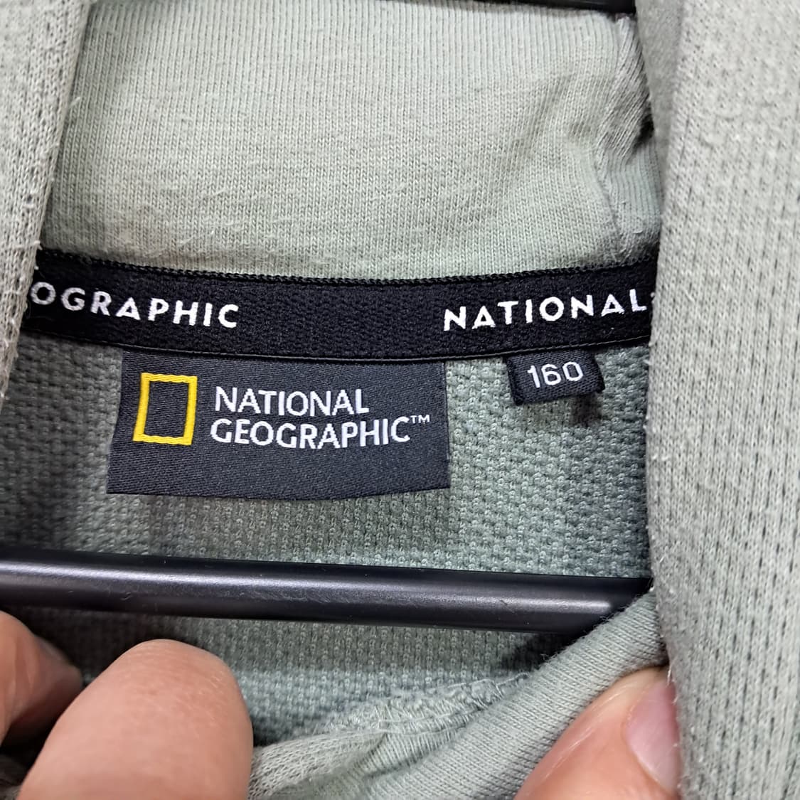 내셔널지오그래픽 카키색 후드티 포켓 160 상품이미지3