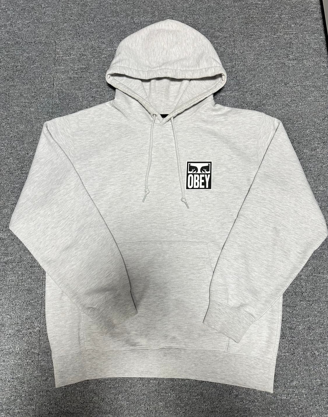 오베이 아이즈 아이콘 후드티 상품이미지1