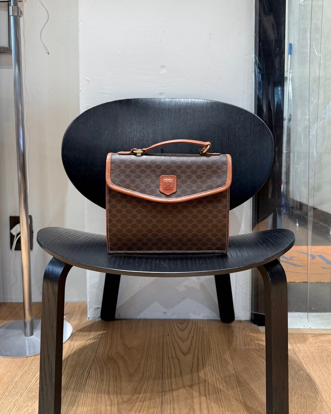 셀린느 브라운 마카담 탑 핸들백  상품이미지1